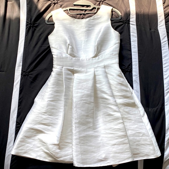 Kate Spade low back bow dress - Picture 1 of 4